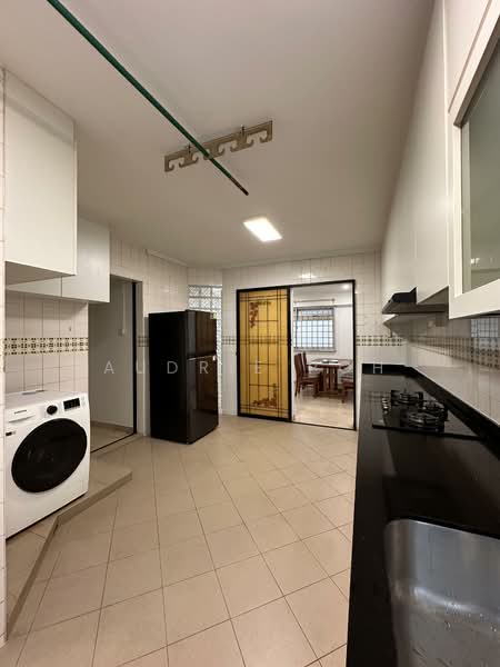 516 Pasir Ris Street 52, 516 Pasir Ris Street 52, 3 Bedrooms, 1,389 sqft, HDB Flat For Rent, by Audrie Poh, 60047647 - Kitchen - PropertyGuru.com.sg