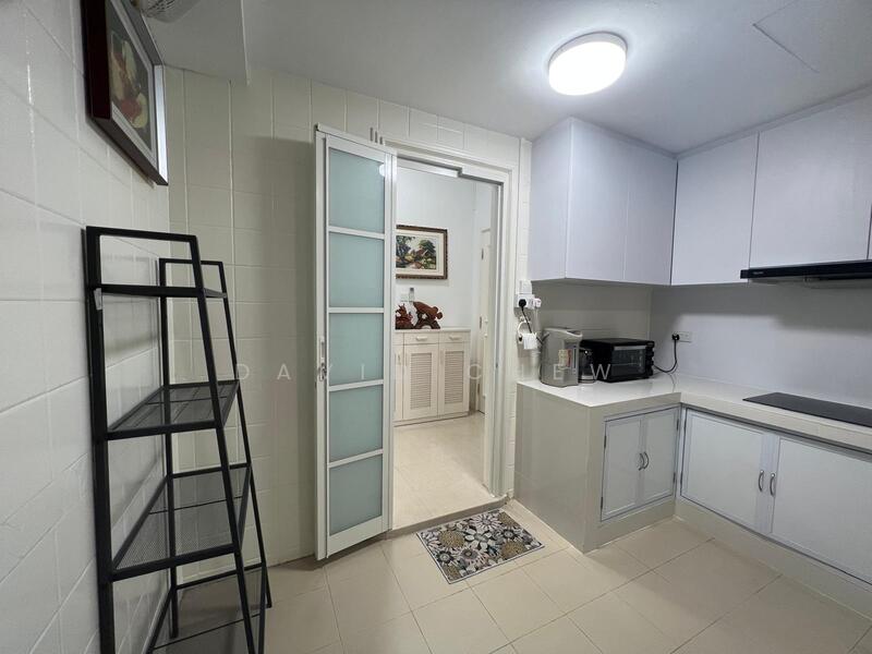 Kentish Green, 20 Oxford Road, 2 Bedrooms, 1,076 sqft, Apartment For Sale, by David Chew, 60047649 - Kitchen - PropertyGuru.com.sg
