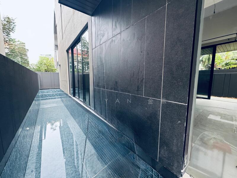 For Sale - Luxurious Brand New & freehold Bungalow, 4 levels with Lift and swimming pool