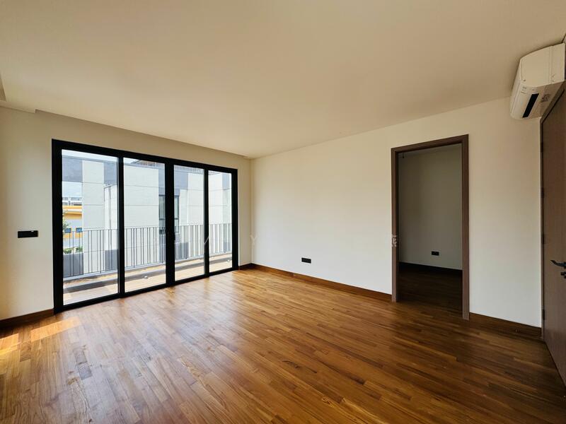 For Sale - Luxurious Brand New & freehold Bungalow, 4 levels with Lift and swimming pool