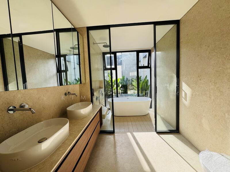 For Sale - Luxurious Brand New & freehold Bungalow, 4 levels with Lift and swimming pool