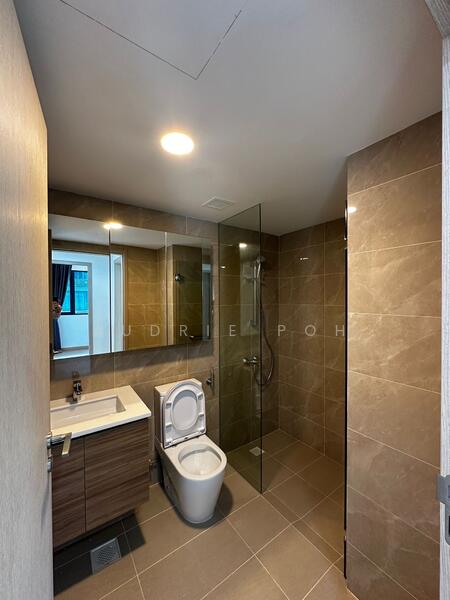 Treasure at Tampines, 13 Tampines Lane, Pasir Ris / Tampines, 2 Bedrooms, 581 sqft, Condominium For Rent, by Audrie Poh, 60047880 - Bathroom - PropertyGuru.com.sg