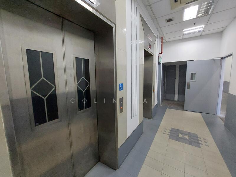 Heng Loong Building, 61 Bukit Batok Crescent, 250 sqft, Light Industrial (B1) For Rent, by Colin Tan, 60047906 - Heng Loong Building (Passenger Lift Lobby) - CommercialGuru.com.sg