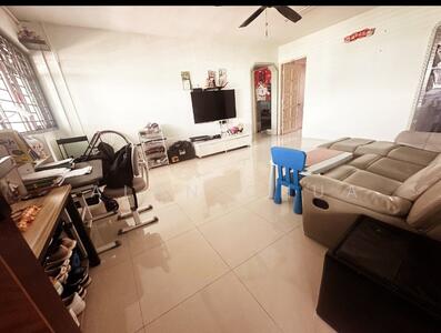 For Sale - 411 Ang Mo Kio Avenue 10