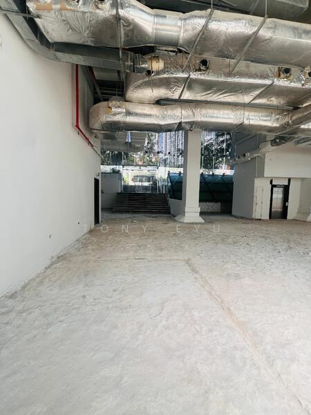 Rare Large Retail Beauty Salon Indoor Golf Space Tanjong Pagar Road, Tanjong Pagar Road, 3,789 sqft, Other Retail For Rent, by Tony Eyu, 60048024 - CommercialGuru.com.sg