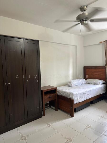 For Rent - 242 Bukit Batok East Avenue 5