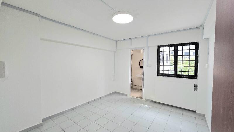 439 Yishun Avenue 11, 439 Yishun Avenue 11, 3 Bedrooms, 904 sqft, HDB Flat For Rent, by Jolene Yang, 60048084 - PropertyGuru.com.sg