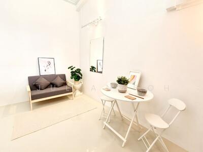 For Rent - Brand New Studio with attached bathroom conveniently located next to Upper Thomson Mrt station