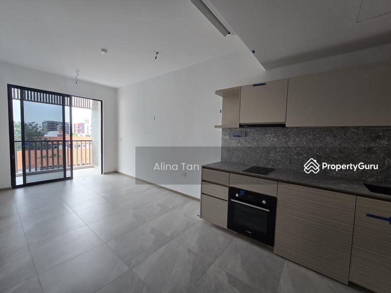 Living dining