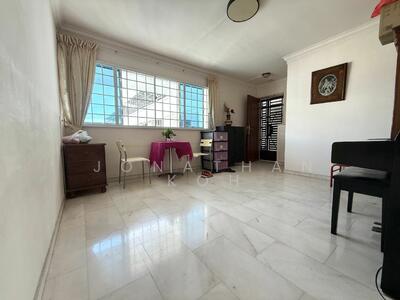 For Sale - 124 Simei Street 1