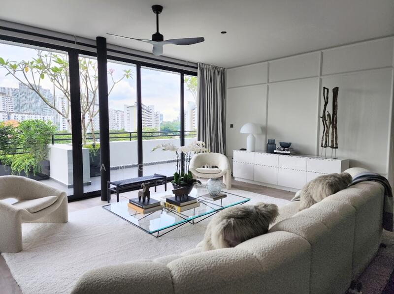 23 Holland Rise, , 5 Bedrooms, 3,400 sqft, Apartment For Rent, by Angeline Oh, 60048348 - Living Room - PropertyGuru.com.sg