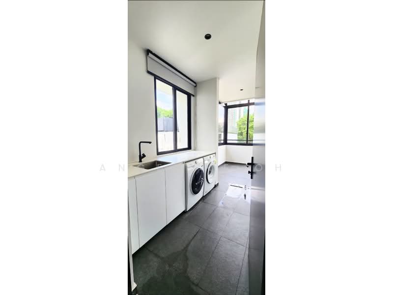 23 Holland Rise, , 5 Bedrooms, 3,400 sqft, Apartment For Rent, by Angeline Oh, 60048348 - Kitchen - PropertyGuru.com.sg
