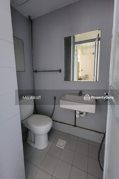 Maid WC