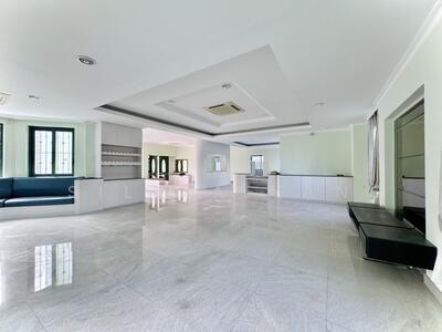 For Rent - Windsor Park Estate