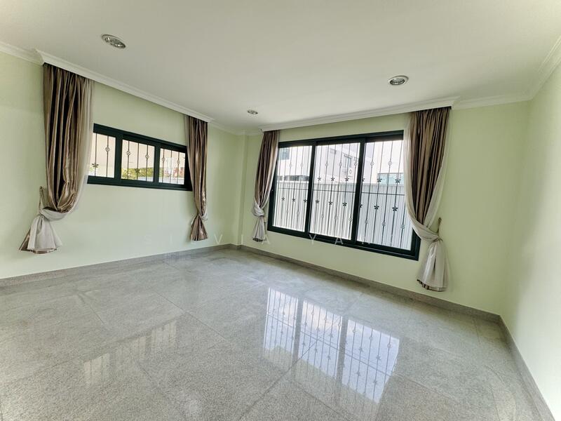 For Rent - Windsor Park Estate