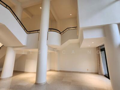 For Rent - The Colonnade