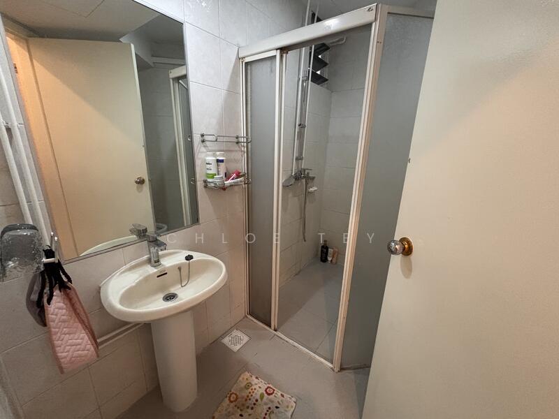 Bishan Park Condo, 14 Sin Ming Walk, Room Rental, 100 sqft, Condominium For Rent, by Chloe Tey, 60048927 - Bathroom - PropertyGuru.com.sg