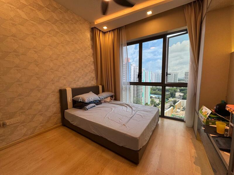 H2O Residences Condominium For Sale at S$ 1,200,000 | PropertyGuru Singapore - Bedroom