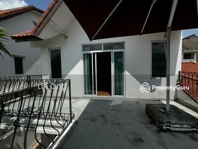 For Sale - Charming 2.5 Sty Semi-D @ Bridport Ave Portchester Ave Sgn Gdn