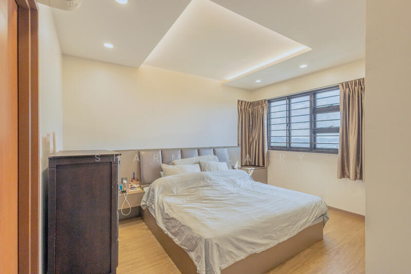 For Sale - 33 Ghim Moh Edge