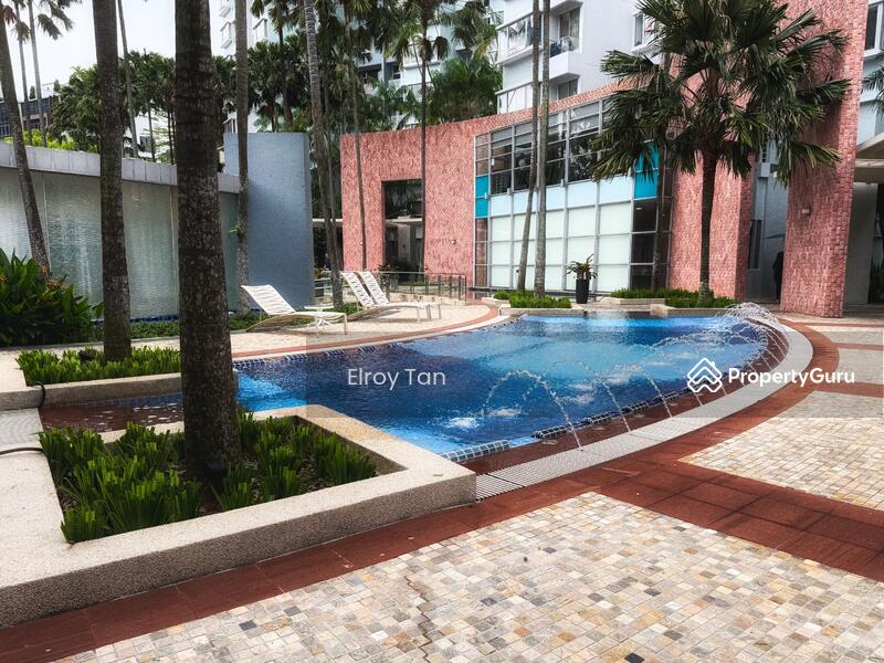 Jacuzzi Pool