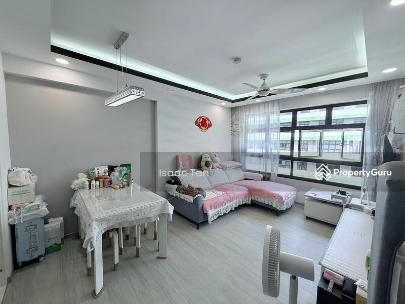 For Sale - 605D Tampines Street 61