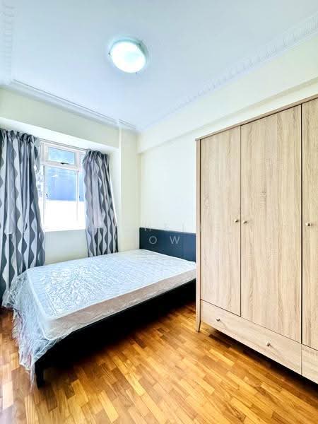 Langston Ville, 15 Kim Yam Road, Orchard / River Valley, 3 Bedrooms, 947 sqft, Apartment For Sale, by Michelle Yow, 60049096 - PropertyGuru.com.sg