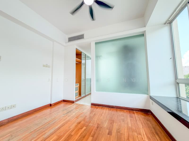 For Sale - Parc Mackenzie