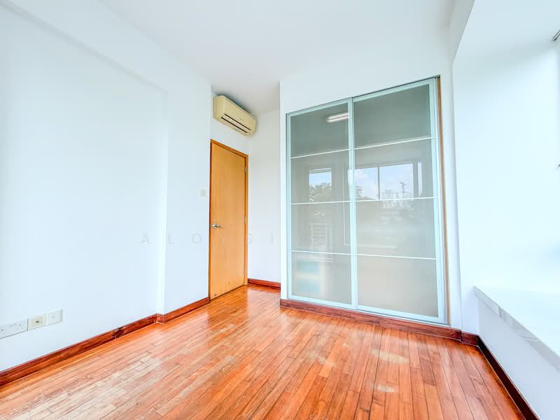 For Sale - Parc Mackenzie