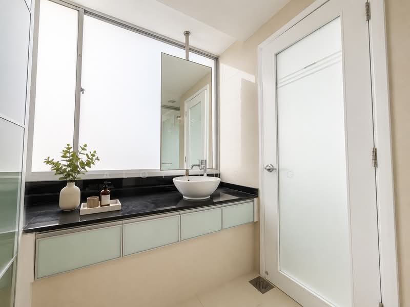 Parc Mackenzie, 68 Mackenzie Road, 2 Bedrooms, 904 sqft, Condominium For Sale, by Aloysius Ng, 60049251 - Bathroom - PropertyGuru.com.sg