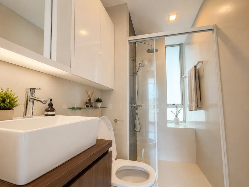 Parc Mackenzie, 68 Mackenzie Road, 2 Bedrooms, 904 sqft, Condominium For Sale, by Aloysius Ng, 60049251 - Bathroom - PropertyGuru.com.sg