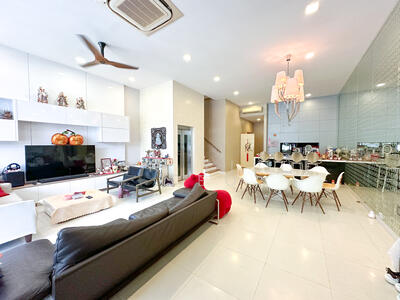 For Sale - Sembawang Straits Estate