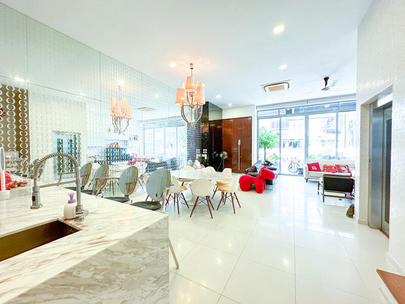 For Sale - Sembawang Straits Estate
