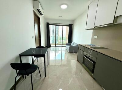 For Sale - Normanton Park