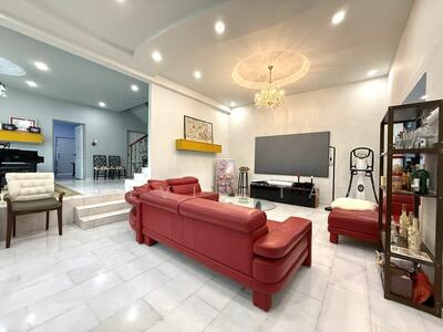 For Sale - ⭐️⭐️LANDED7772 @ Seafront Living Cosy Semi Detached