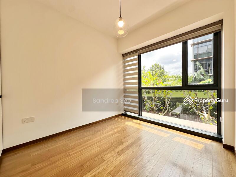 For Sale - Royalgreen