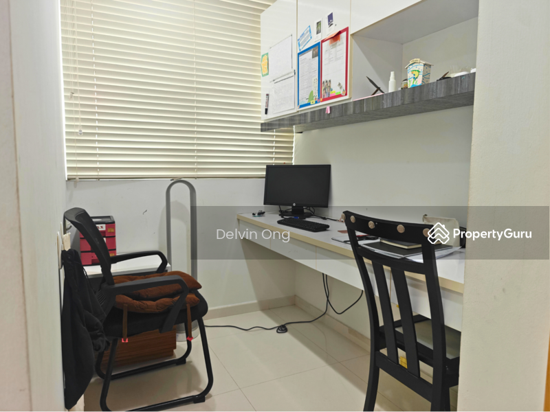 Spacious study room