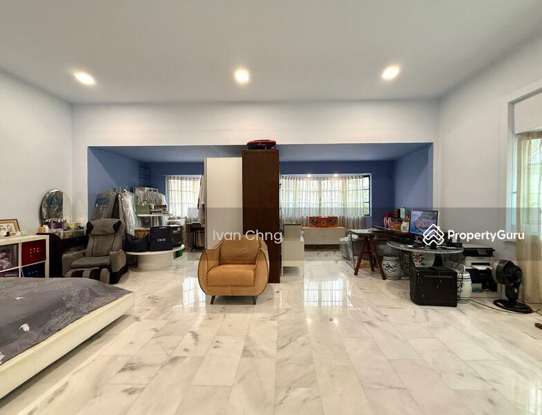 For Sale - ⭐️⭐️LANDED7772@ 2Sty Semi D | Wide Spacious Porch | Extended Wet Kitchen Shelter | Pasir Ris Beach
