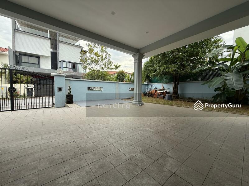 For Sale - ⭐️⭐️LANDED7772@ 2Sty Semi D | Wide Spacious Porch | Extended Wet Kitchen Shelter | Pasir Ris Beach