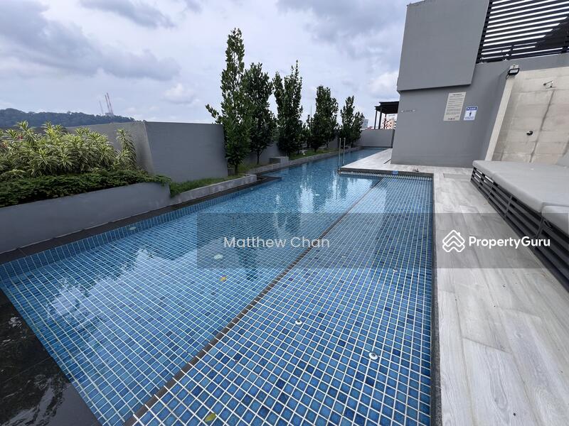Rooftop Pool