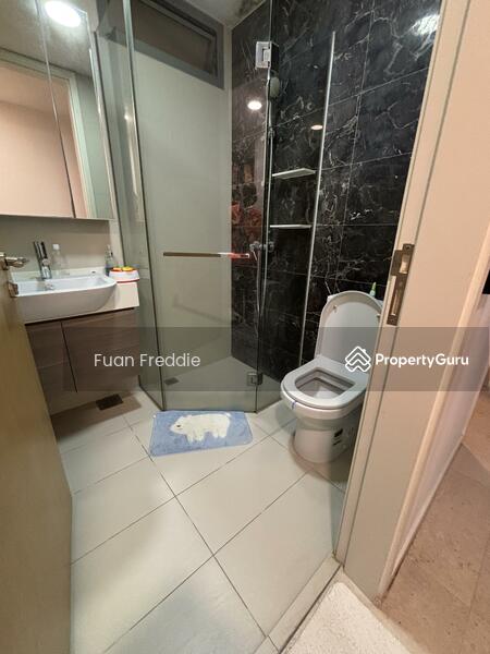For Rent - Skies Miltonia