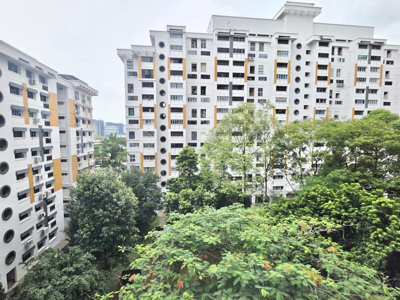 285B Toh Guan Road, 285B Toh Guan Road, Boon Lay / Jurong / Tuas, Room Rental, 100 sqft, HDB Flat For Rent, by Mary Tang Ji'Ai, 60051513 - Greenery view - PropertyGuru.com.sg