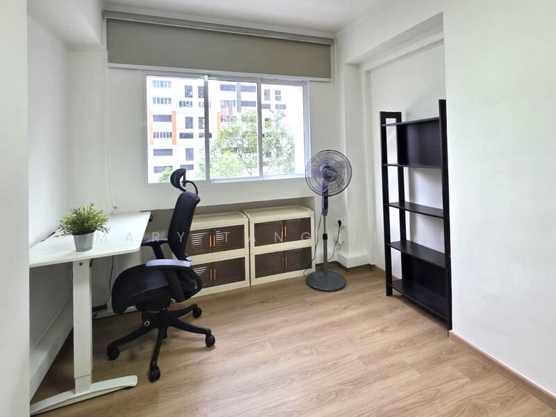 285B Toh Guan Road, 285B Toh Guan Road, Boon Lay / Jurong / Tuas, Room Rental, 100 sqft, HDB Flat For Rent, by Mary Tang Ji'Ai, 60051513 - Study - PropertyGuru.com.sg