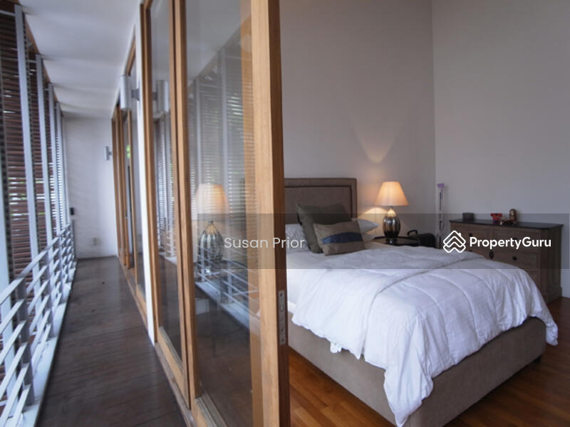 For Rent - Blair. Road 4+2 5000 sf /Lap Pool