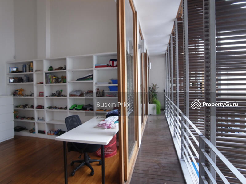 For Rent - Blair. Road 4+2 5000 sf /Lap Pool