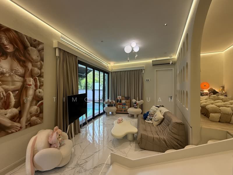 Serangoon Gardens Bungalow Detached, Serangoon Garden Estate, 5 Bedrooms, 6,700 sqft, Detached House For Sale, by Timothy Luah, 60051937 - Bedroom 1 - PropertyGuru.com.sg
