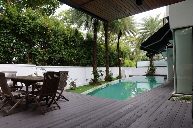 Serangoon Gardens Bungalow Detached, Serangoon Garden Estate, 5 Bedrooms, 6,700 sqft, Detached House For Sale, by Timothy Luah, 60051937 - Swimming Pool - PropertyGuru.com.sg