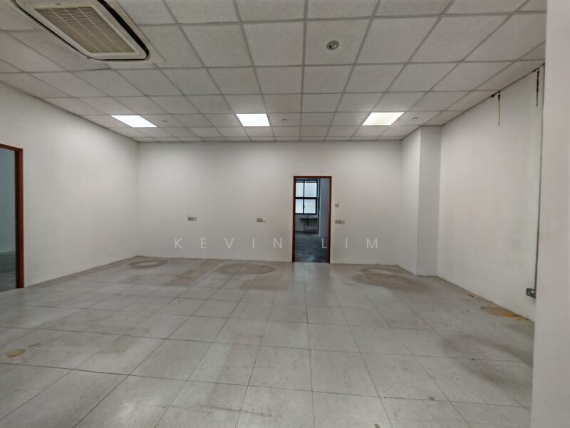 Rare Cheap Flatted Unit Near Labardor MRT, Buona Vista / West Coast / Clementi New Town, 2,250 sqft, Light Industrial (B1) For Rent, by Kevin Lim, 60052120 - Others - CommercialGuru.com.sg