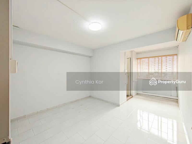 For Sale - 403 Serangoon Avenue 1