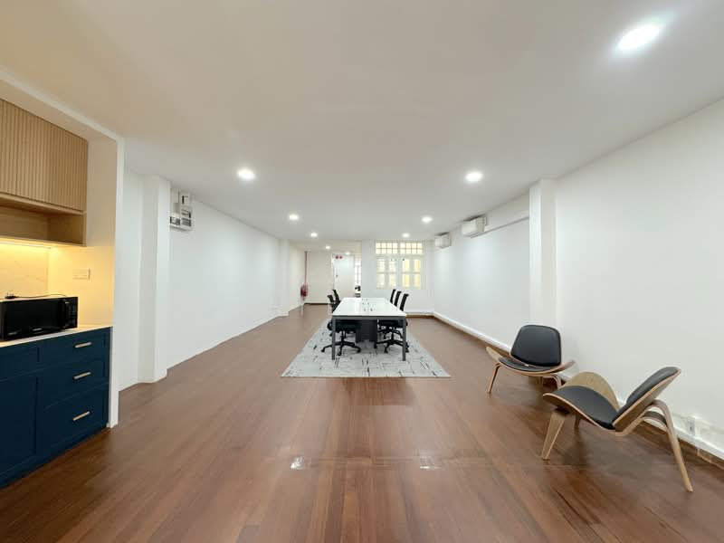 (Few Units Available) Tras Street Level 2 | Near MRT | Bright unit, Tanjong Pagar | Duxton Road | Duxton Hill, 1,800 sqft, Shop / Shophouse For Rent, by Vivien Tan, 60052527 - CommercialGuru.com.sg